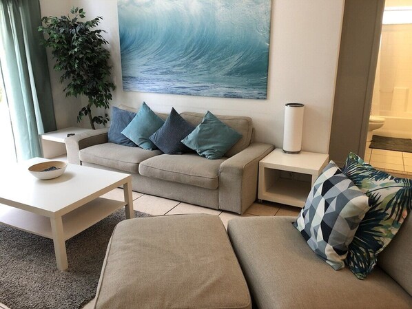 Villa, Multiple Beds, Pool Access, Pool View | Living area