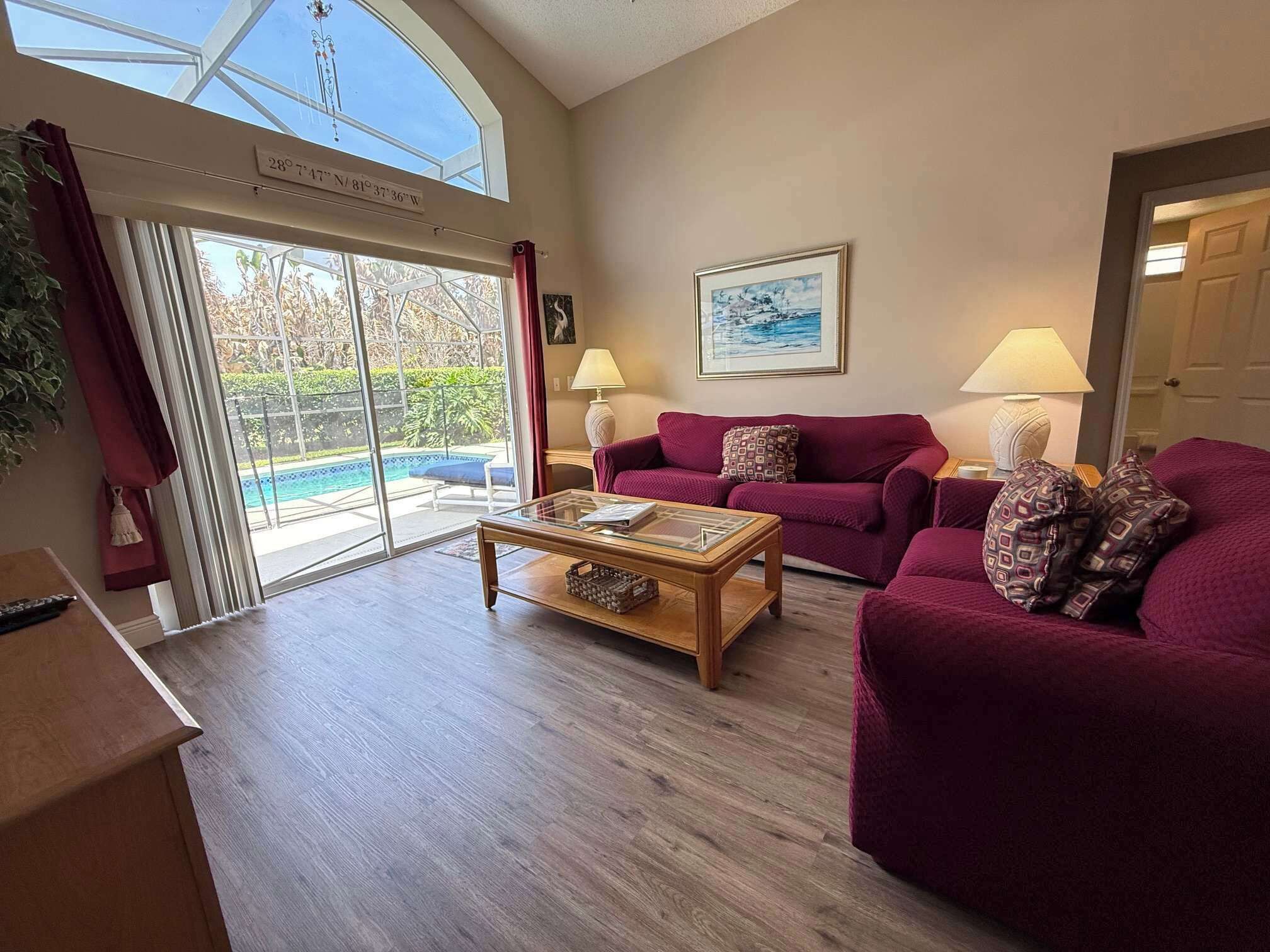 House, Multiple Beds, Pool Access, Pool View | Living area