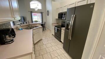 House, Multiple Beds, Pool Access, Pool View | Private kitchen | Coffee/tea maker, electric kettle