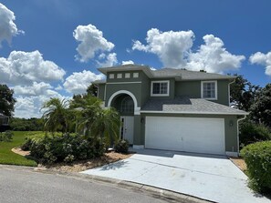 Exterior - Modern, Fully Updated Southern Dunes Home - Golf Course Views (Haines City)