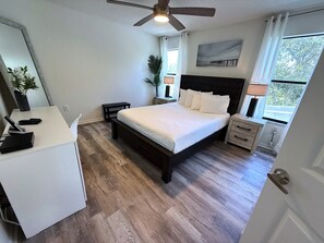 Room - Updated Southern Dunes Pool Home (Haines City)