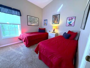 House, Multiple Beds, Pool Access, Pool View | 3 bedrooms, individually decorated, individually furnished, bed sheets - Southern Dunes Villa With Private Pool (Haines City)