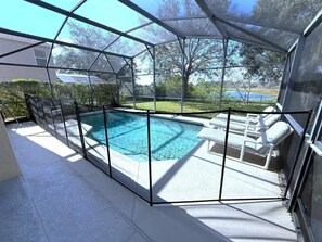 Pool - Lake View Villa With Beautiful Sunsets - Southern Dunes (Haines City)