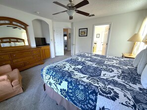 House, Multiple Beds, Pool Access