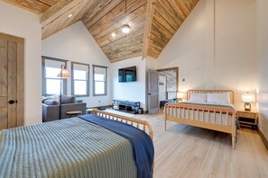 3 chambres, bureau, Wi-Fi, draps fournis