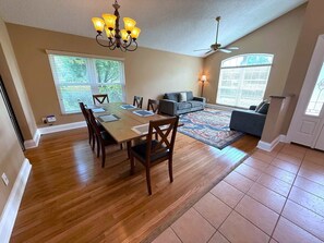 House, Multiple Beds, Pool Access, Pool View | Interior