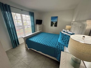 House, Multiple Beds, Pool Access, Golf View | 3 bedrooms, individually decorated, individually furnished, bed sheets - A Hidden Gem, Southern Dunes Villa, Golf Views (Haines City)