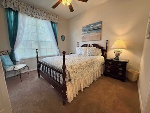 Maison, plusieurs lits, accès piscine, vue piscine | 4 chambres, décoration personnalisée, ameublement personnalisé