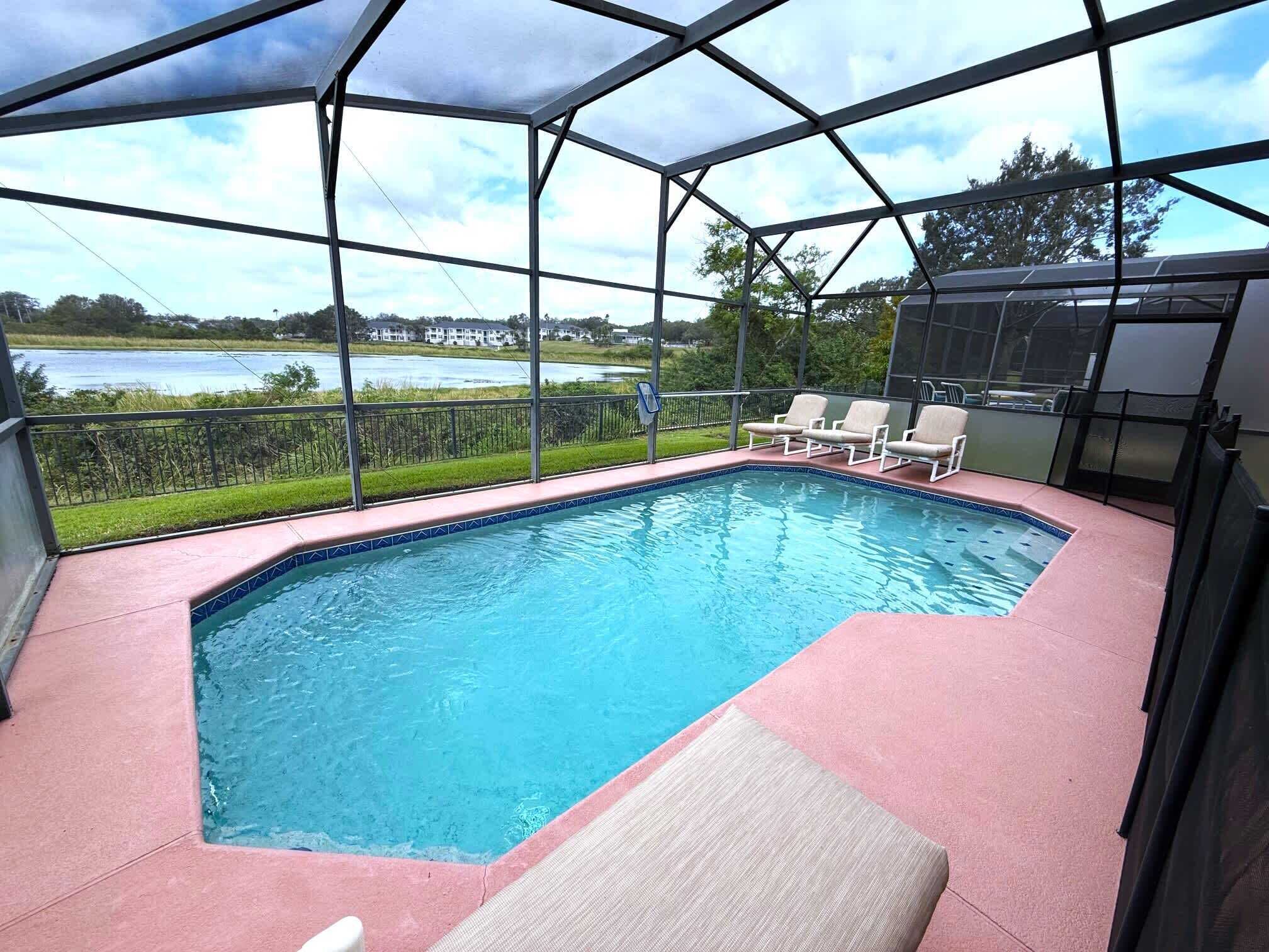 Piscine couverte