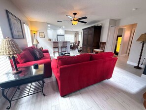 Living area - Lake View Villa - Southern Dunes Upgraded (Haines City)
