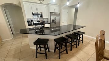 House, Multiple Beds, Pool Access, Pool View | Private kitchen
