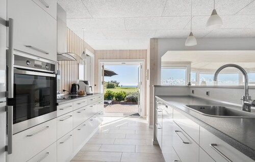Nice home in Haderslev with WiFi