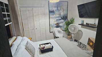 1 Schlafzimmer, Bügeleisen/Bügelbrett, kostenloses WLAN, Bettwäsche