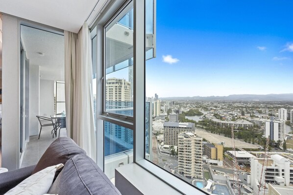 Interior - Lovely 1 Bedroom 1 Bathroom Unit at H'Residence (HIL 12506 - 5N - NB) (Surfers Paradise)