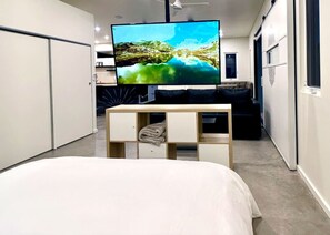 1 chambre, bureau, fer et planche à repasser, Wi-Fi gratuit