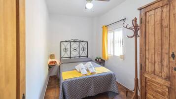6 bedrooms