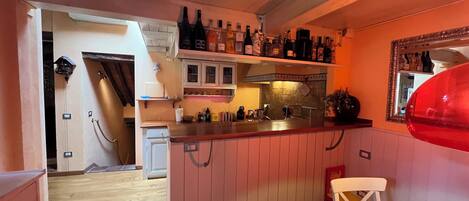 Bar (in der Unterkunft)