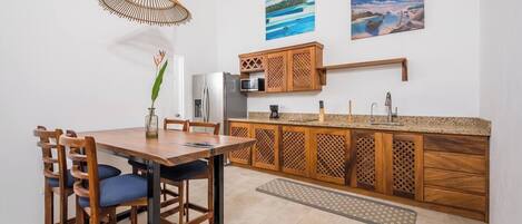 Apartment, Garden View | Living area | 32-inch LED TV with digital channels, pay films