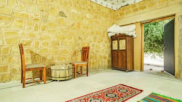 Luxury Swiss Tent, Oman with Dunes View | Desk, laptop workspace