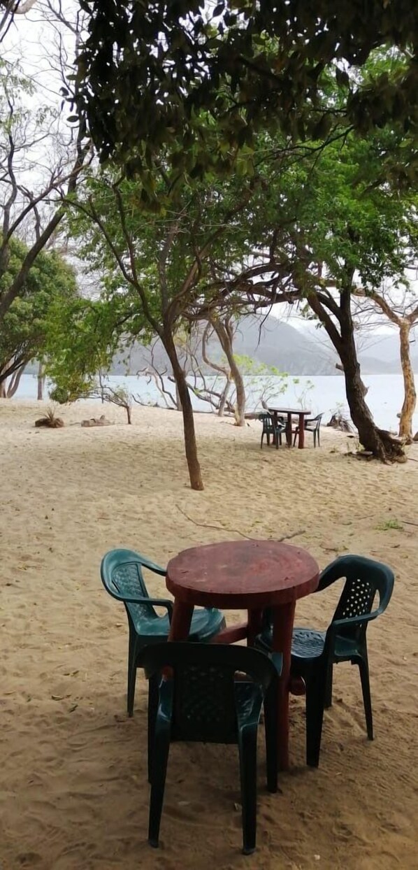Exterior - HOSTAL OLAS CLUB DE NEGUANJE - P TAYRONA (Santa Marta)