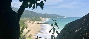 HOSTAL OLAS CLUB DE NEGUANJE - P TAYRONA