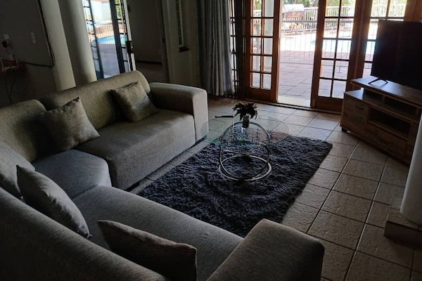 Kamar Double Deluks, pemandangan kebun | Area keluarga