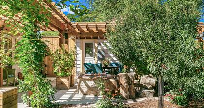 Charming 1-bdrm newly built upscale Cottage with WiFi, AC in peaceful Northglenn