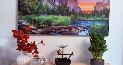 VanaHaven-Downtown,Pool,Firepit,Trees (WFH No $50 gate fee)