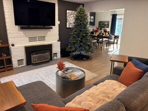 Tv, pejs, stereoanlæg