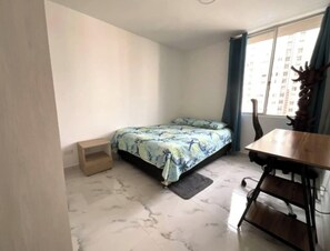 2 chambres, bureau, Wi-Fi, draps fournis