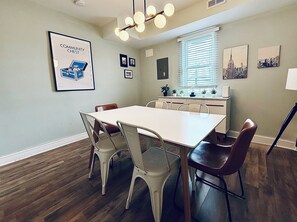 Dining - 9BR Beach Block Escape – Perfect for Large Groups! (Atlantic City)