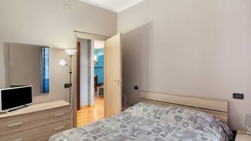 1 soverom, strykejern/-brett, wi-fi (inkludert) og sengetøy