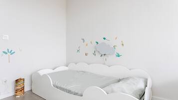 4 quartos, ferros/tábuas de passar roupa, Wi-Fi de cortesia