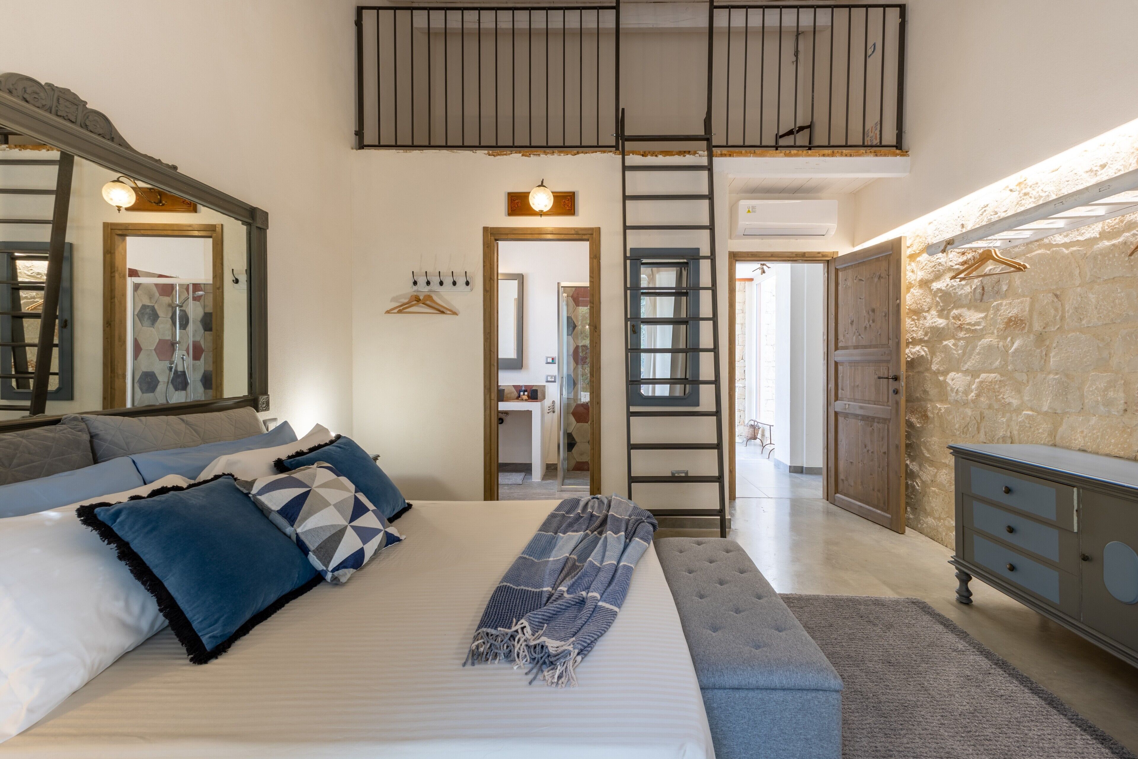 7 sovrum, strykjärn/strykbräda, gratis wi-fi och sängkläder