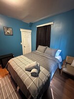 Standard Double Room, Non Smoking | Iron/ironing board, free WiFi