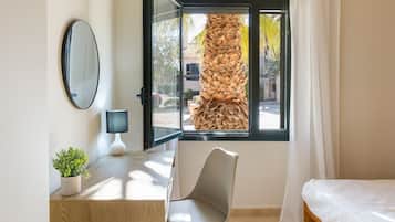 2 chambres, fer et planche à repasser, Wi-Fi gratuit, draps fournis