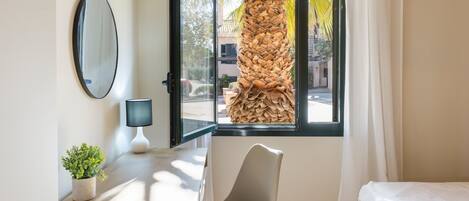 2 chambres, fer et planche Ă repasser, Wi-Fi gratuit, draps fournis