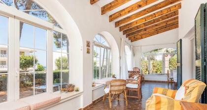 Holiday Home 'St Tomas Rustic V Pool Beachside' with Sea View, Private Pool and Wi-Fi