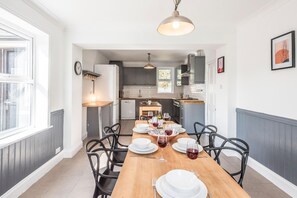 Dining - The Red House, Leiston - A Smart Base for Coast and Work (Suffolk)