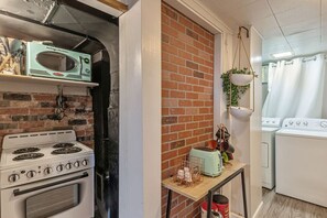 Interior - Luxe Sugarhouse Nook | Massage | Garage | 2 Kings (Salt Lake City)