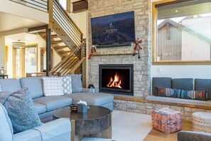 Tv, pejs, videospil, stereoanlæg