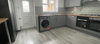 Winners Inn Sleeps 2 with Parking