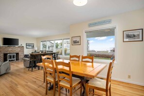 Unclassified image, 5 of 50, button