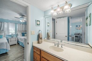 2 chambres, Wi-Fi gratuit, draps fournis