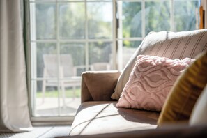 Smart TV - Walk-in Studio w/Patio, Pets OK! (Branson)