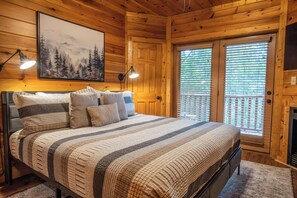 5 chambres, fer et planche à repasser, Wi-Fi, draps fournis