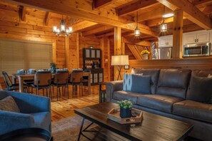 TV, fireplace - Luxury Cabin Sleeps 14 - Resort Amenities, Hot Tub, Game Room & Pool Access (Gatlinburg)