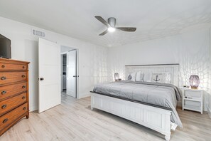 3 chambres, fer et planche Ă repasser, Wi-Fi, draps fournis