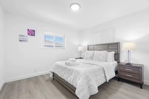 2 bedrooms, individually decorated, individually furnished, desk