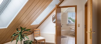 Apartment 'Ferienwohnung An Der Haferkoppel' with Private Terrace and Wi-Fi